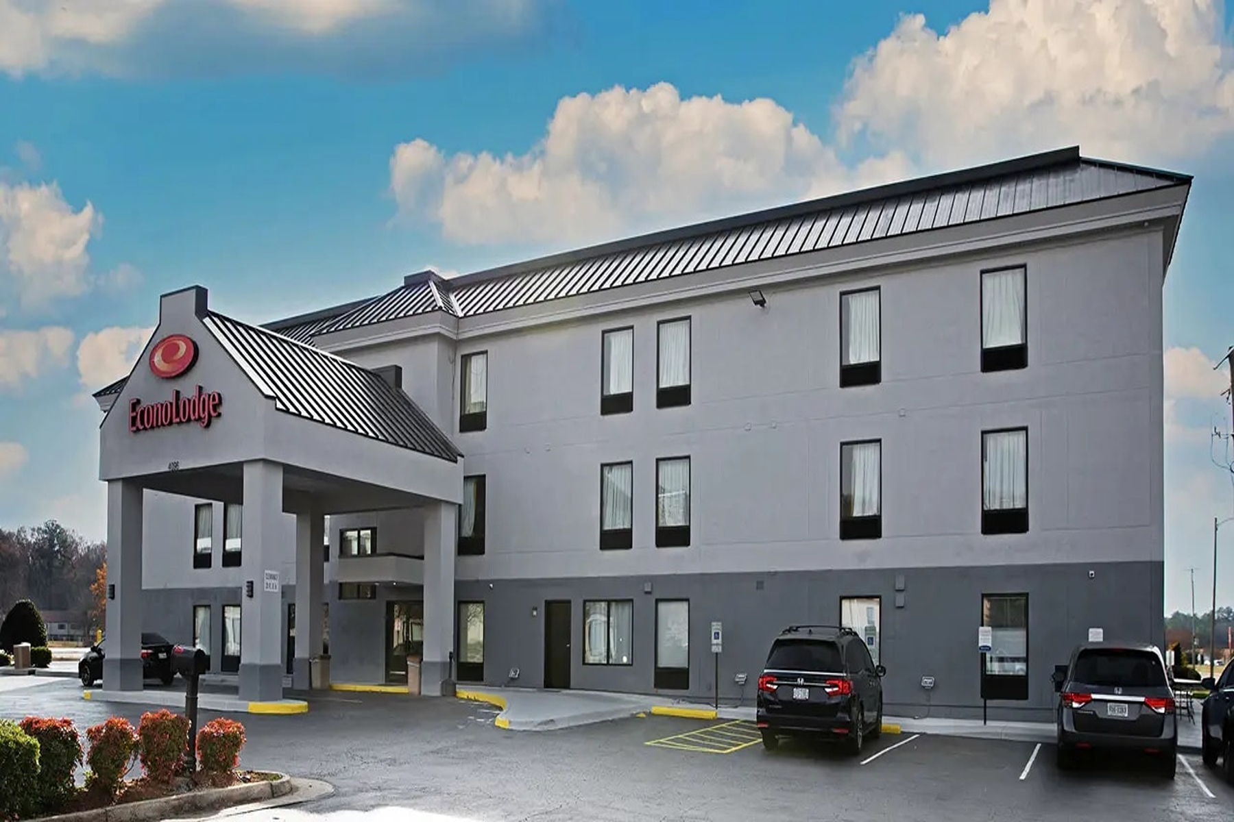 Exterior 2